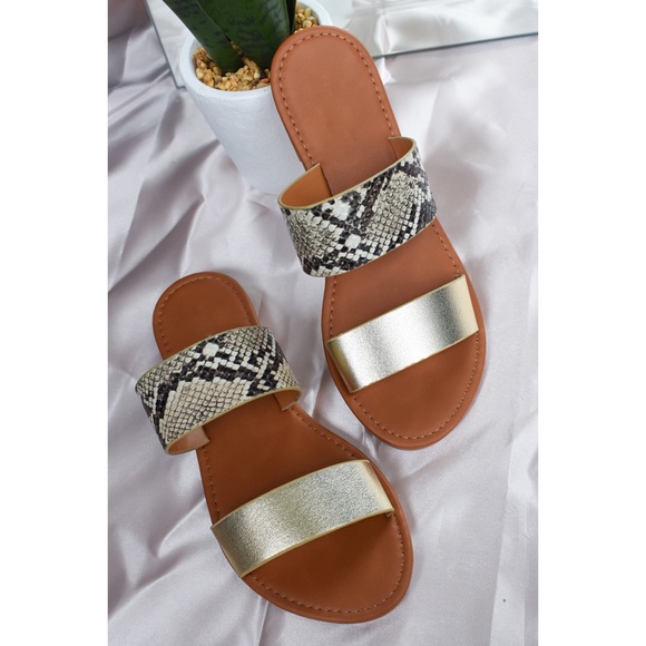 VACAY CALLING - GOLD PU - Picture 4 of 4